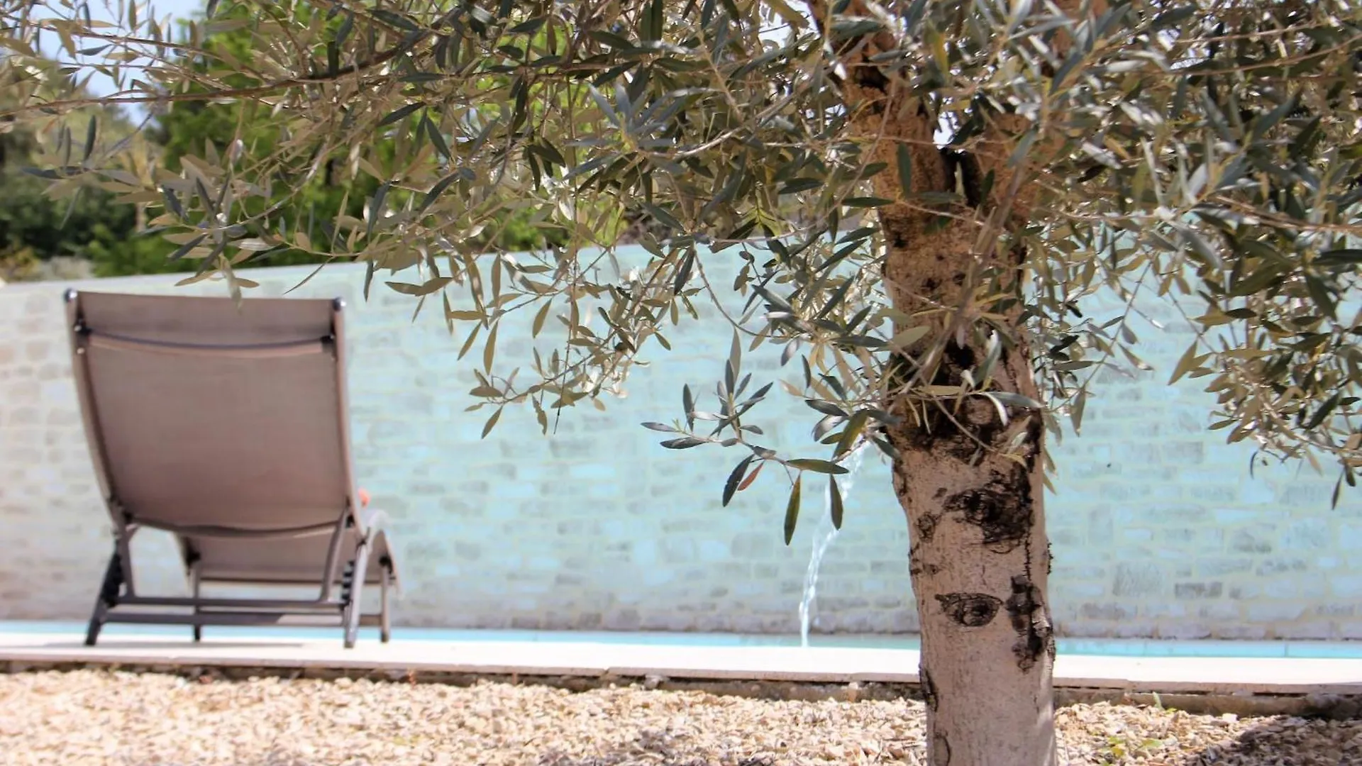 Le Mistral Villa Apt 0*,